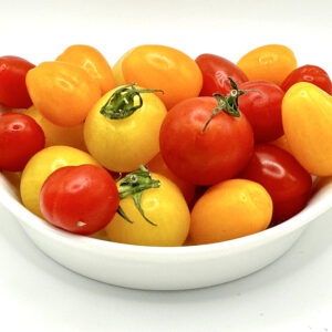 tomates cerises mélangées