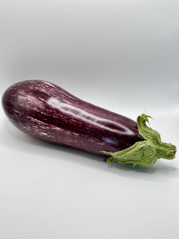 Aubergine Graffiti